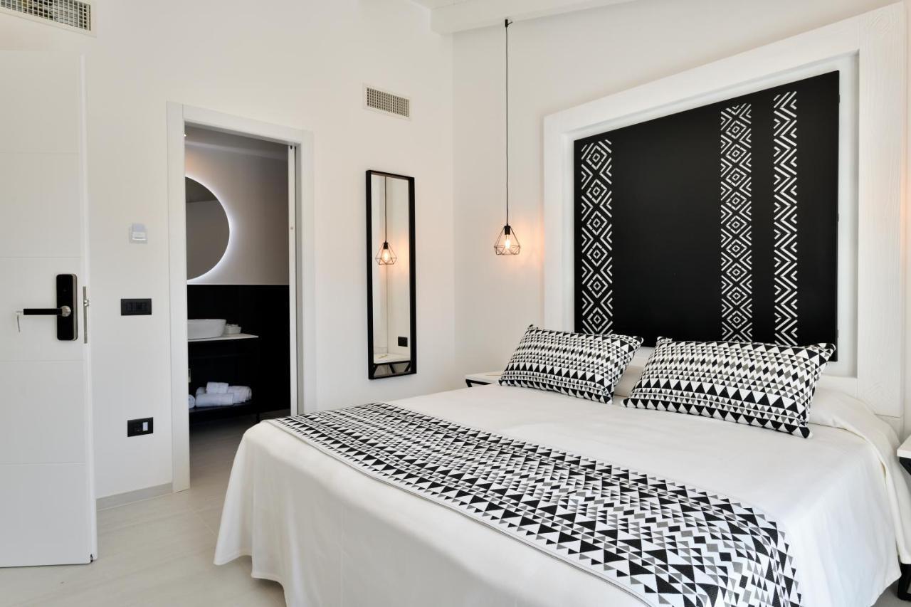 Cara A Bentu - Charming Rooms Tortolì Dış mekan fotoğraf