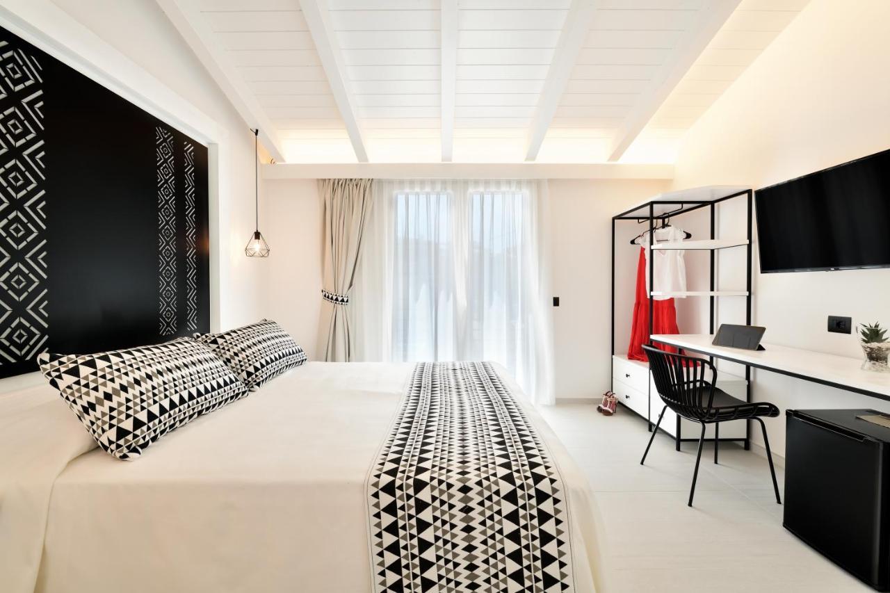 Cara A Bentu - Charming Rooms Tortolì Dış mekan fotoğraf